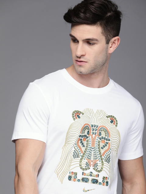 

Nike Men White Printed Dri-FIT Roar with LeBron James T-shirt