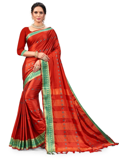

Nimayaa Red & Green Ethnic Motifs Zari Art Silk Kanjeevaram Saree