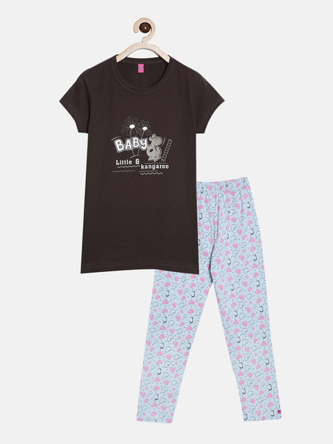 

A3A Girls Coffee Brown & Blue Printed Pure Cotton Night Suit