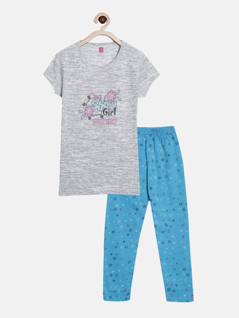

A3A Girls Grey & Blue Pure Cotton Printed Night suit