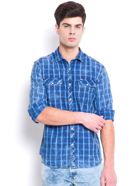 

LOCOMOTIVE Men Blue Slim Fit Checked Casual Shirt