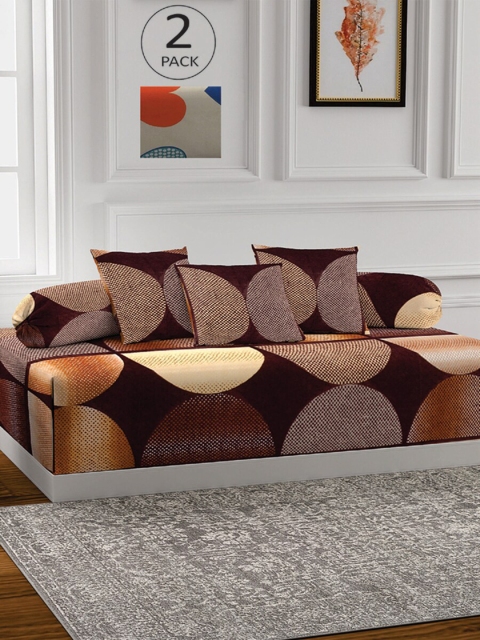 

KLOTTHE Set Of 2 Brown & Cream Geometric Printed Single Bedsheet With Bolster Covers & Cushion Covers, Multi