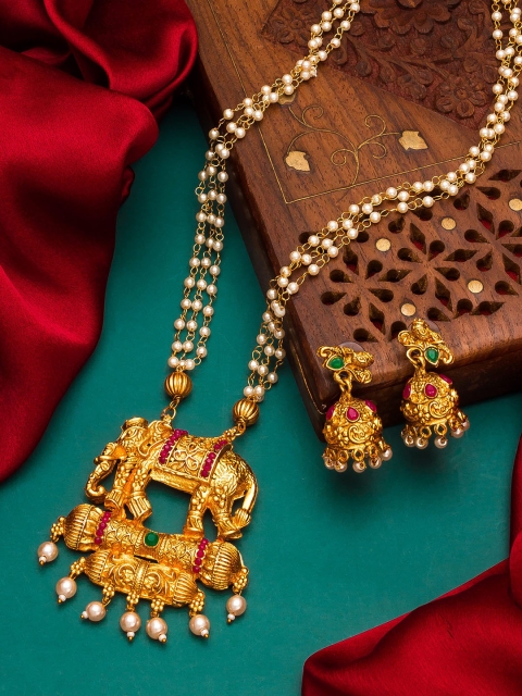 

aadita Women Gold-Plated Gold-Toned & Green Choker Necklace Jewellery Set