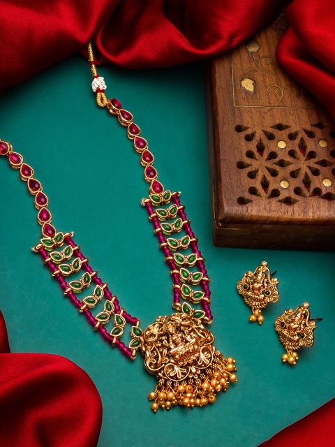 

aadita Women Gold-Plated Gold-Toned & Green Choker Necklace Jewellery Set