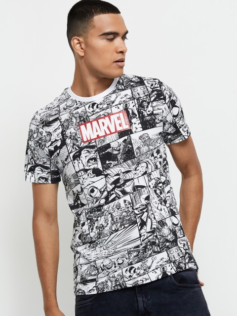 

max Men White Typography Printed Pockets T-shirt