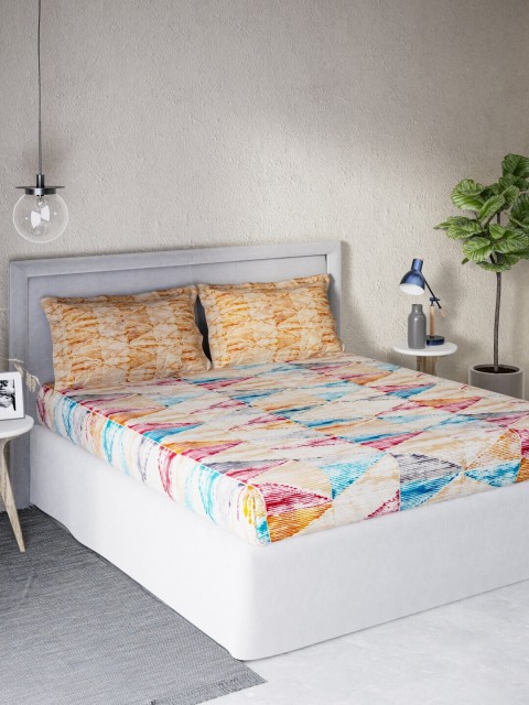 

DDecor Turquoise Blue & Beige Geometric 140 TC Cotton Queen Bedsheet with 2 Pillow Covers