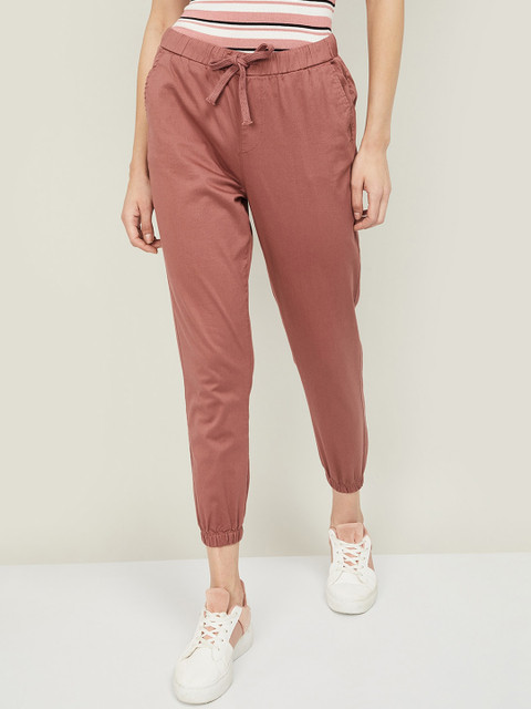 

Bossini Women Pink Solid Cotton Joggers