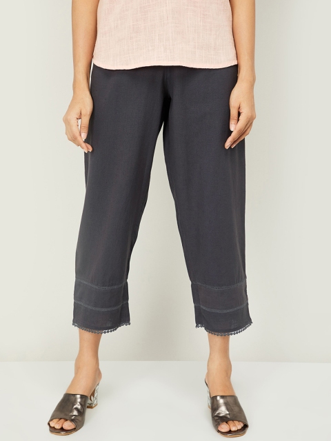

Melange by Lifestyle Women Cotton Charcoal Three-Fourth Length Trousers