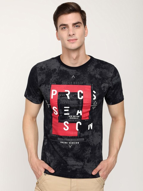 

V2 Value & Variety Men Navy Blue Typography Colourblocked Extended Sleeves Applique T-shirt