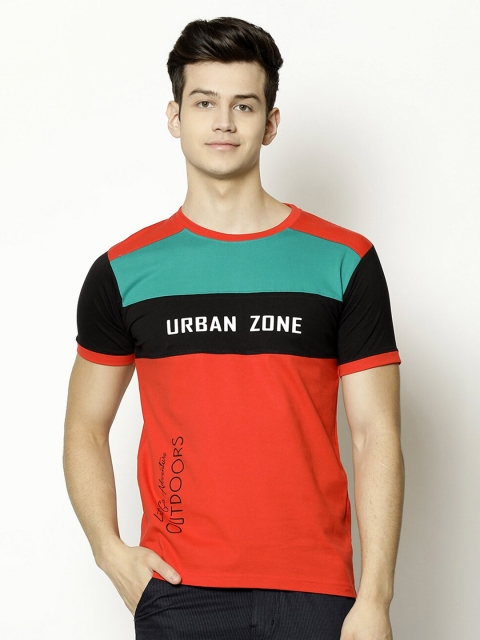 

V2 Value & Variety Men Red Printed T-shirt