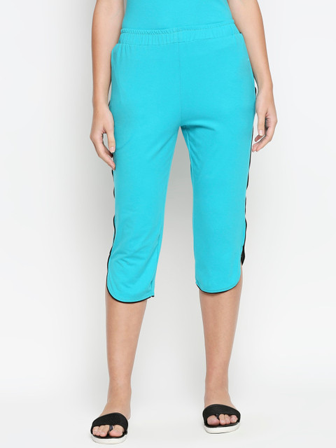

XIN Women Blue Solid Pure Cotton Relaxed-Fit Lounge Capri