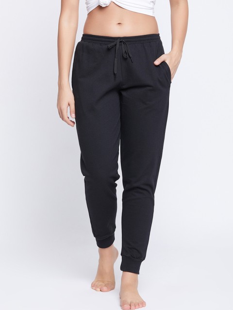 

Clovia Women Black Solid Lounge Pants