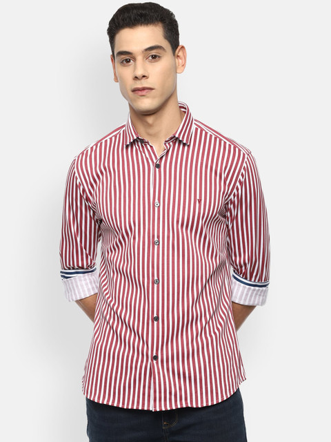

Van Heusen Sport Men Red & White Slim Fit Opaque Striped Pure Cotton Casual Shirt