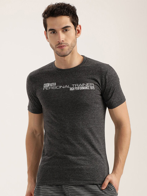 

V2 Value & Variety Men Black Typography T-shirt