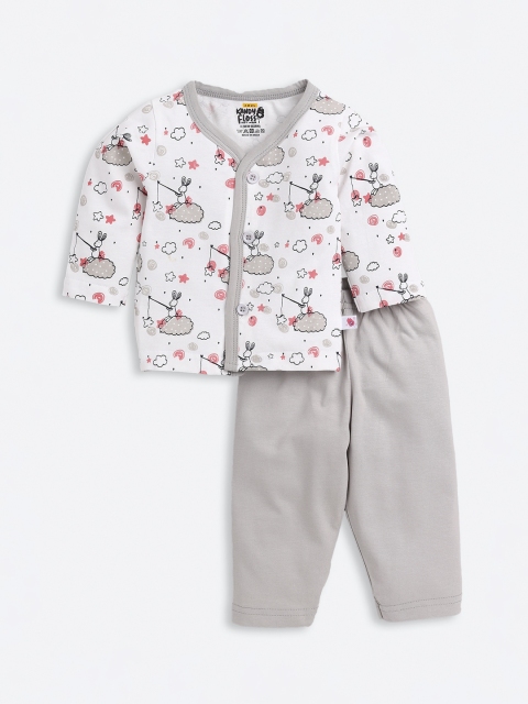 

AMUL Kandyfloss Unisex Kids Grey & White Graphic Pure Cotton Night Suit