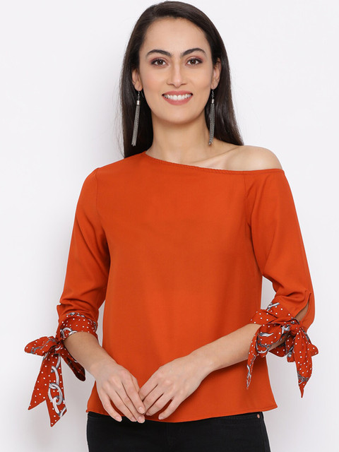 

DRAAX Fashions Brown Off-Shoulder Regular Top
