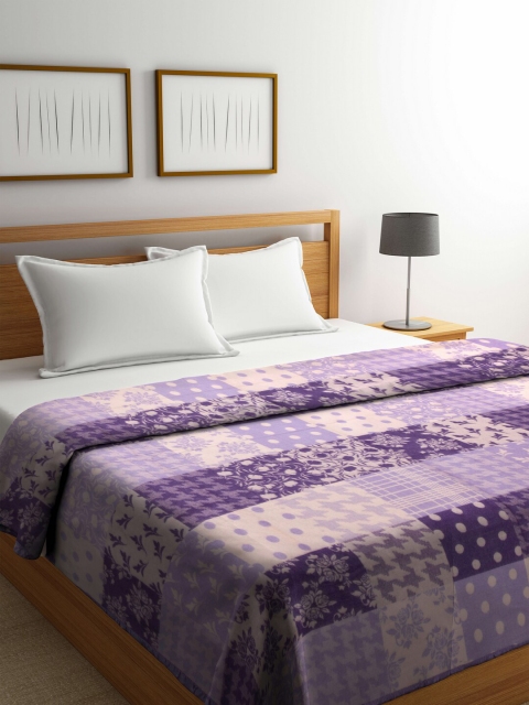 

Raymond Home Unisex Cream Floral 310 GSM Wool Double Bed Blanket