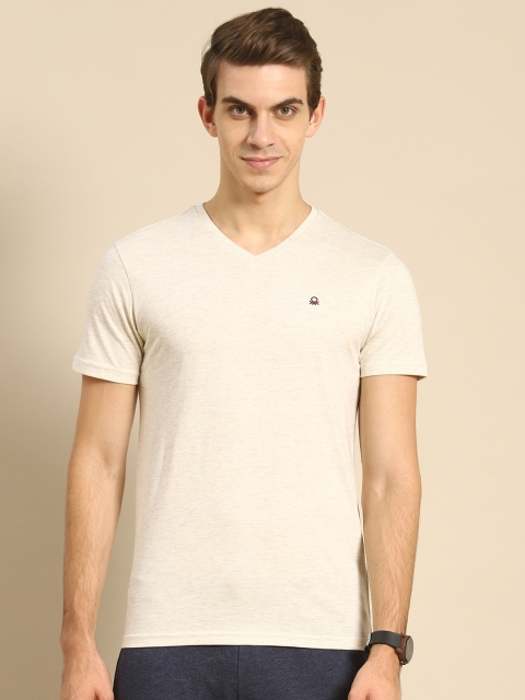 

United Colors of Benetton Men Off White V-Neck T-shirt