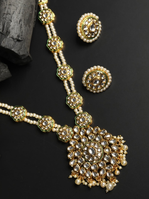 

Priyaasi Gold Plated Kundan Studded Pearls Beadded Floral Jewellery Set