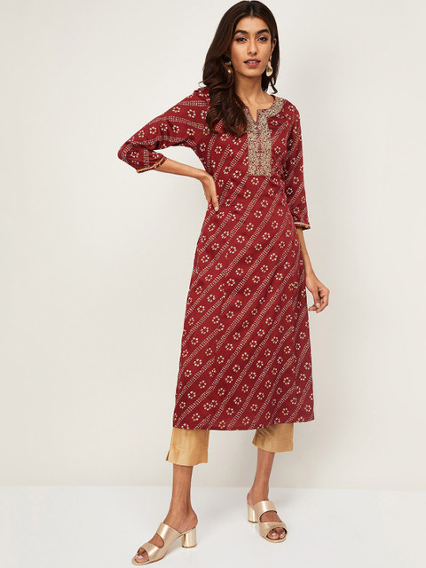 

Melange by Lifestyle Women Maroon Regular Gotta Patti Kurta with Trousers & With Dupatta