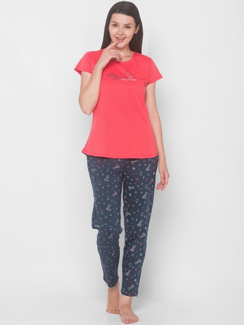 

ZOLA Women Peach-Coloured & Blue Conversational Printed Night Suits