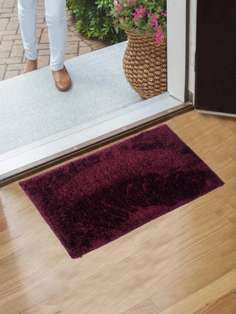 

Flooring India Maroon Solid Anti-Skid Doormat