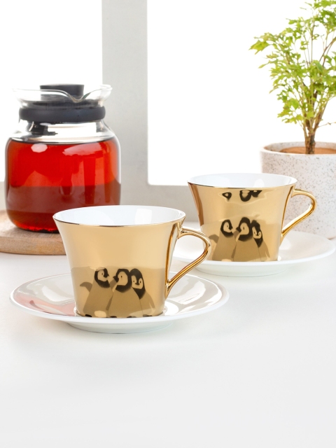 

CLAY CRAFT Set Of 6 Gold-Toned & White Cups and Saucers