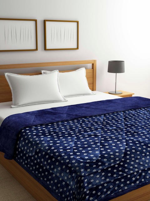 

KLOTTHE Blue & White Floral 800 GSM Heavy Winter Double Bed Quilt