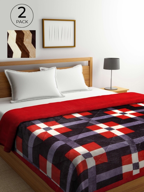 

KLOTTHE Set Of 2 Red & Brown Geometric Heavy Winter 800 GSM Double Bed Quilt
