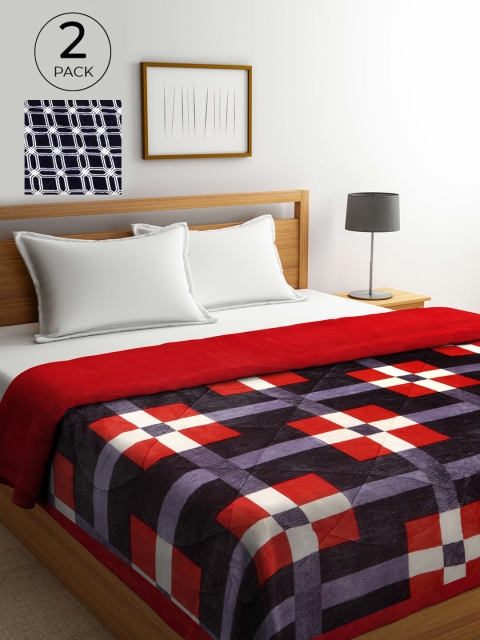 

KLOTTHE Set Of 2 Multicoloured Geometric Fur Heavy Winter Double Bed Quilt, Multi