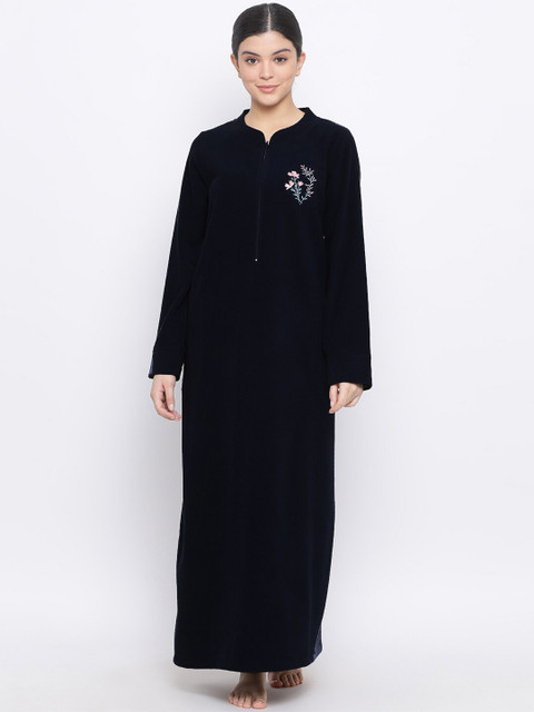 

Kanvin Black Pollar Fleece Winter Maxi Nightdress