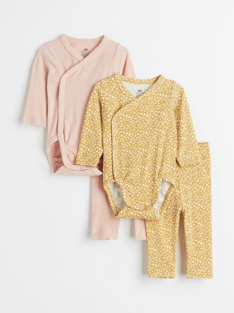 

H&M Boys Pink & Yellow 4-piece cotton set