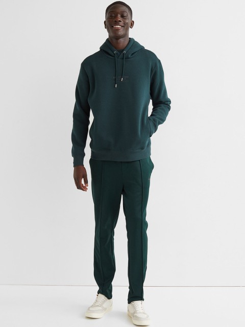

H&M Men Green Slim Fit Tailored joggers