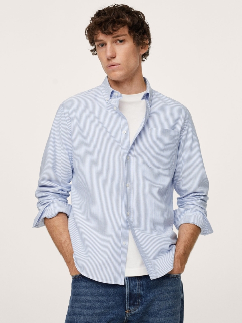 

MANGO MAN Men Blue & White Pure Cotton Regular Fit Striped Casual Shirt