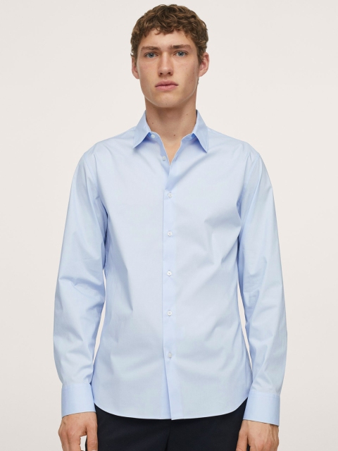 

MANGO MAN Blue Solid Smart Casual Shirt