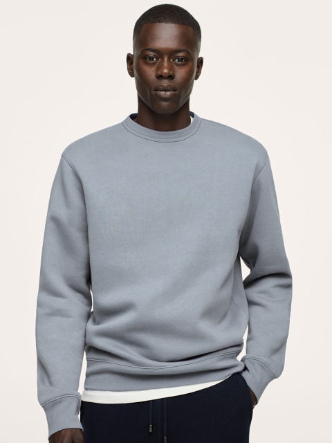 

MANGO MAN Men Blue Solid Sweatshirt