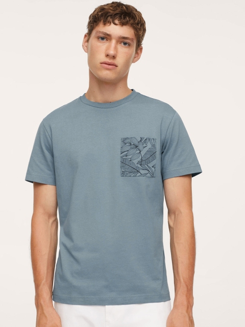 

MANGO MAN Men Blue Pure Cotton Pocket Detailing T-shirt