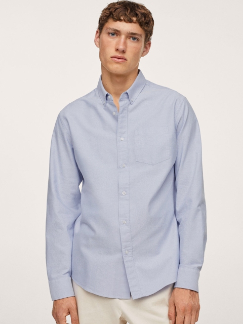 

MANGO MAN Men Blue Solid Pure Cotton Casual Shirt