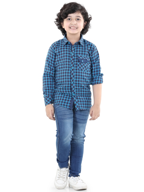 

Aj DEZInES Boys Blue Checked Pure Cotton Shirt With Jeans