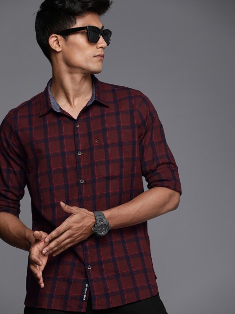 

WROGN Men Maroon & Blue Slim Fit Checked Casual Shirt