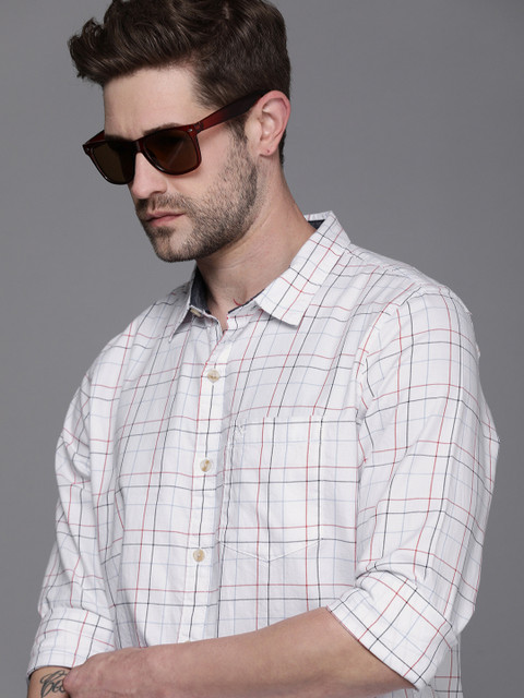 

WROGN Men White & Brown Slim Fit Opaque Checked Casual Shirt