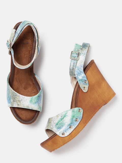 

Mast & Harbour Women Green Printed Wedges