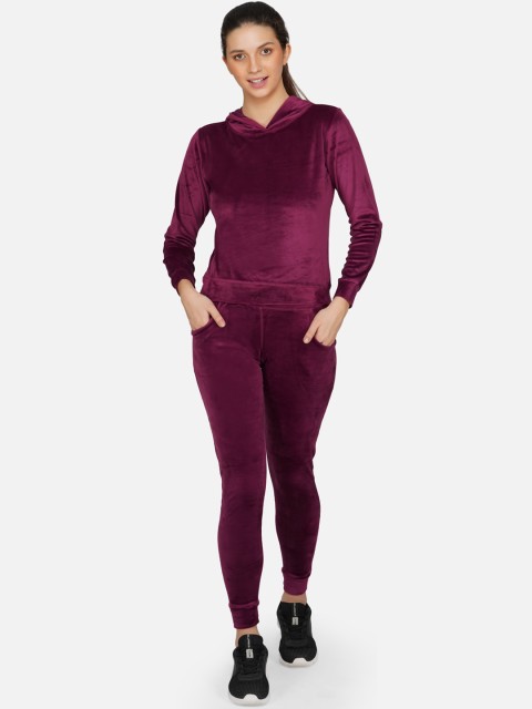 

NEU LOOK FASHION Women Burgundy Solid Slim-fit Hooded Velvet Tracksuit