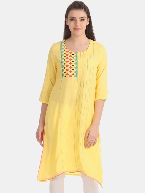 

Karigari Women Yellow Geometric Embroidered Asymmetric Hem Kurta