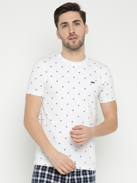 

V2 Value & Variety Men White Printed T-shirt