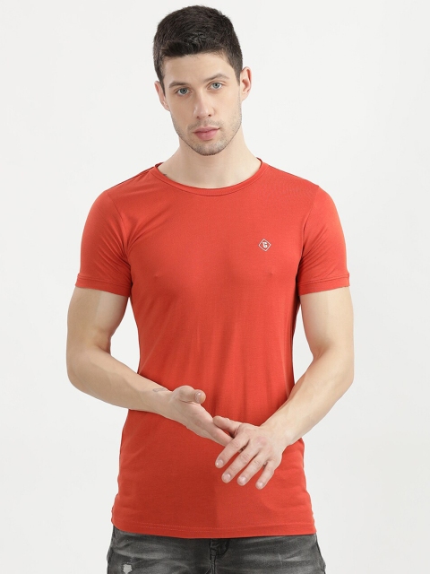 

V2 Value & Variety Men Rust T-shirt