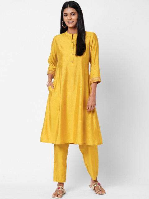 

KAMI KUBI Women Yellow Pleated Kurta with Trousers