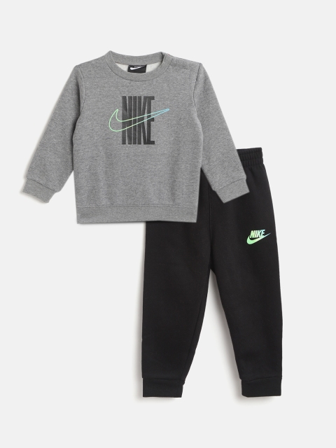 

Nike Boys Grey Melange & Black Printed Rise Taping Crew Tracksuits