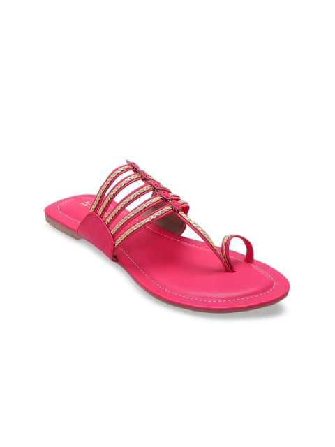 

LA SAVIE Women Fuchsia Pink & Gold-Toned Embellished Kolhapuri One Toe Flats