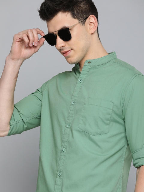 

HERE&NOW Men Green Solid Mandarian Collar Slim Fit Pure Cotton Casual Shirt